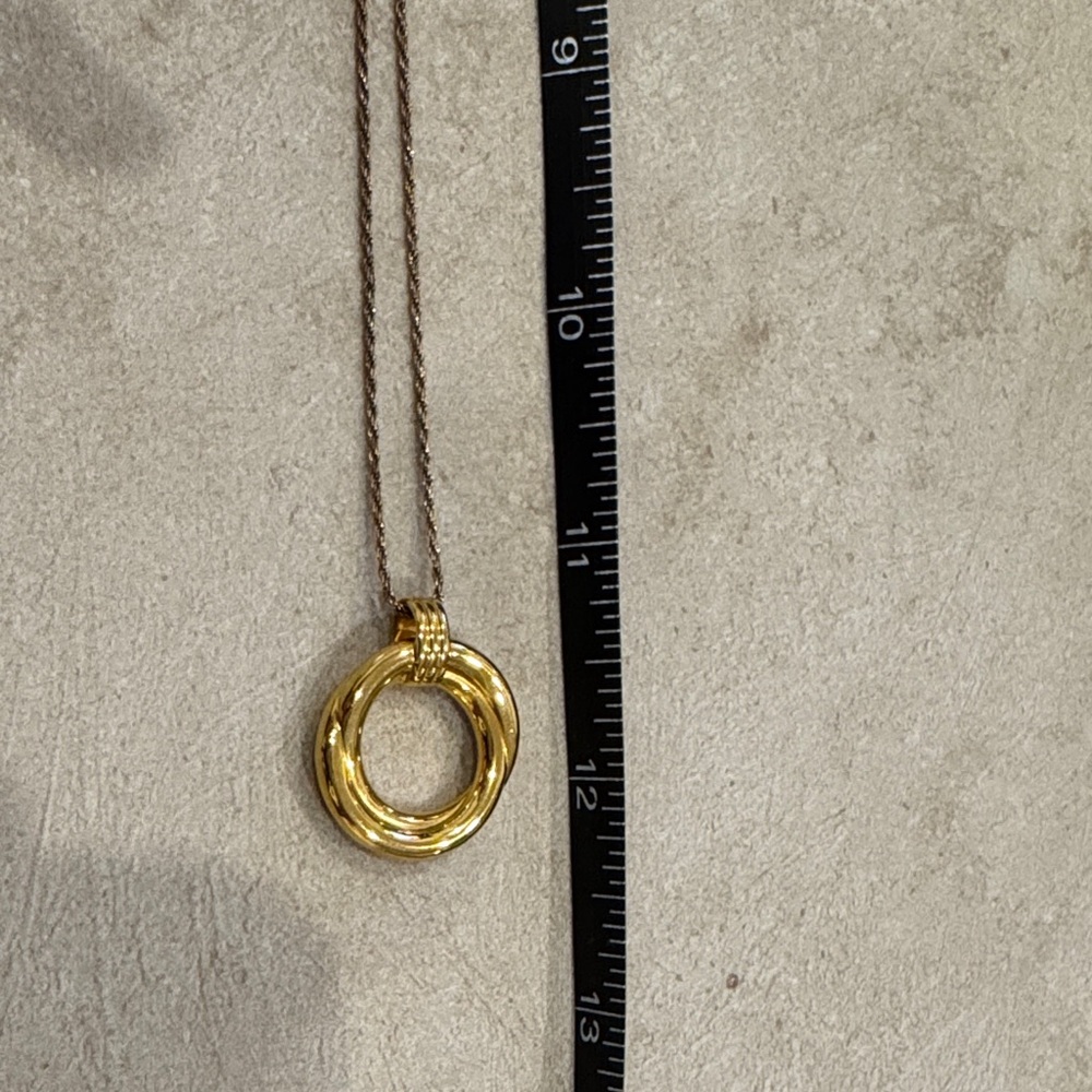 Missoma Lucy Williams Entwine Pendant Necklace - Picture 7 of 8
